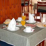 Mafra Hotel מלון 3*