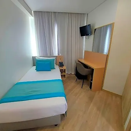 Mafra Hotel מלון מאפרה