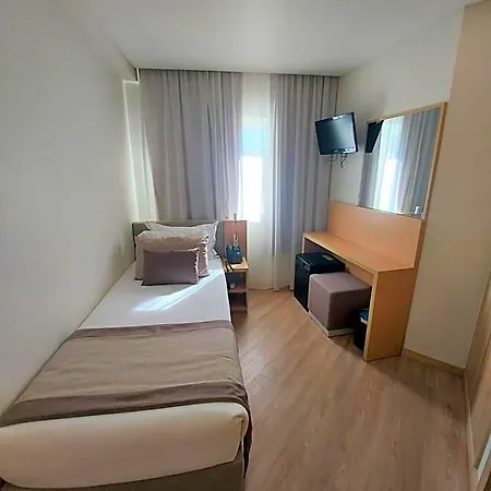 Mafra Hotel 3*